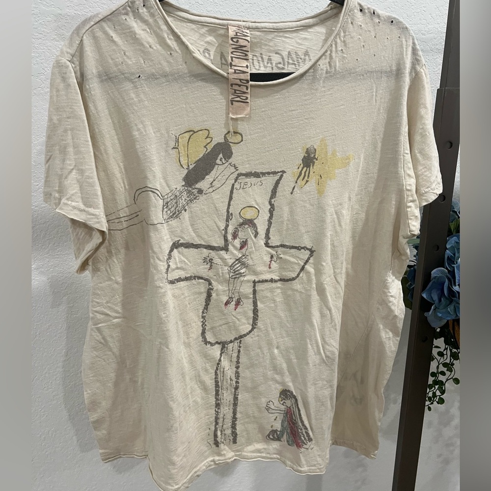 Magnolia Pearl Cream Graphic Tee (item 25.1)